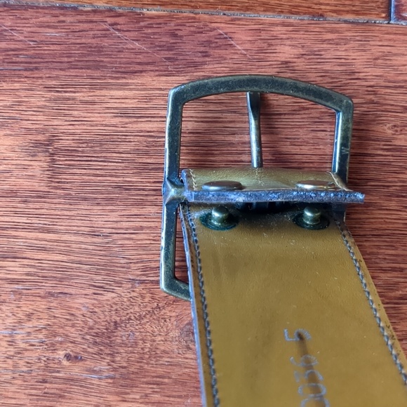 VINTAGE UNISEX "PARIS" DECORATIVE LEATHER BELT SIZE 30 - Picture 9 of 9